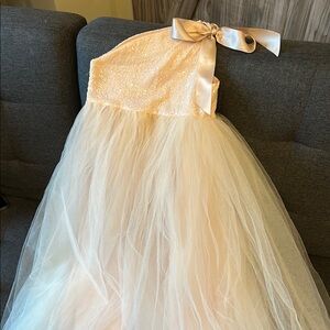 Elegant Cream Girls Dress with Bow One Sholder